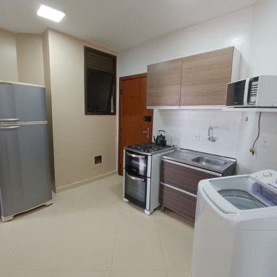 Apartamentos com 62m², 1 quarto, 1 garagem, no bairro Ponta Das Canas em Florianópolis