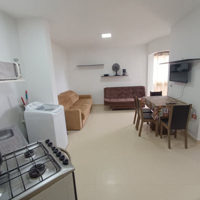 Apartamentos com 62m², 1 quarto, 1 garagem, no bairro Ponta Das Canas em Florianópolis