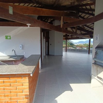 Apartamentos com 62m², 1 quarto, 1 garagem, no bairro Ponta Das Canas em Florianópolis