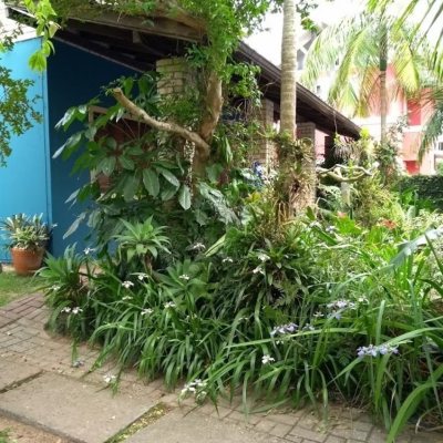 Casa Residencial com 160m², 3 quartos, 1 suíte, 2 garagens, no bairro Rio Tavares em Florianópolis