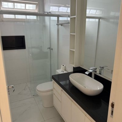 Casa Residencial com 99m², 3 quartos, 1 suíte, 2 garagens, no bairro Capoeiras em Florianópolis