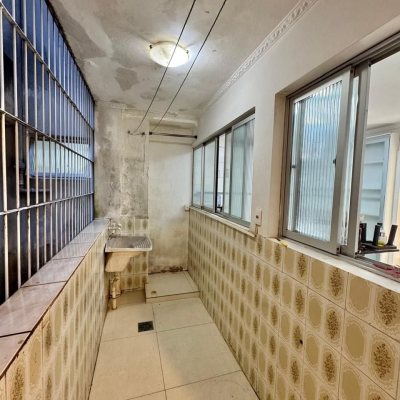 Apartamentos com 91m², 3 quartos, 1 suíte, no bairro Ponta De Baixo em São José