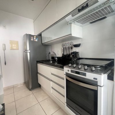 Apartamentos com 40m², 1 quarto, no bairro Centro em Florianópolis