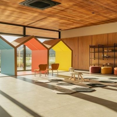 Casa em Condomínio com 174m², 3 quartos, 1 suíte, 4 garagens, no bairro Pedra Branca em Palhoça