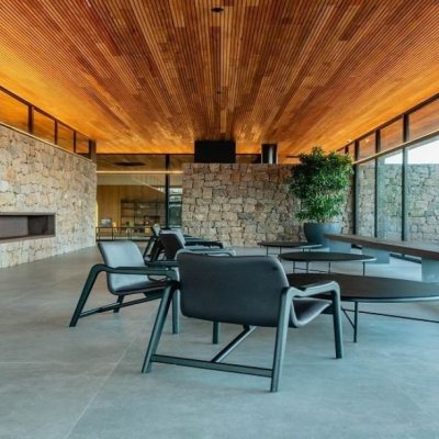 Casa em Condomínio com 174m², 3 quartos, 1 suíte, 4 garagens, no bairro Pedra Branca em Palhoça