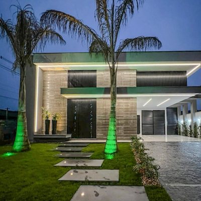 Casa em Condomínio com 174m², 3 quartos, 1 suíte, 4 garagens, no bairro Pedra Branca em Palhoça
