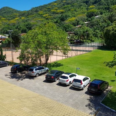 Apartamentos com 46m², 1 quarto, 1 garagem, no bairro Lagoa Da Conceição em Florianópolis