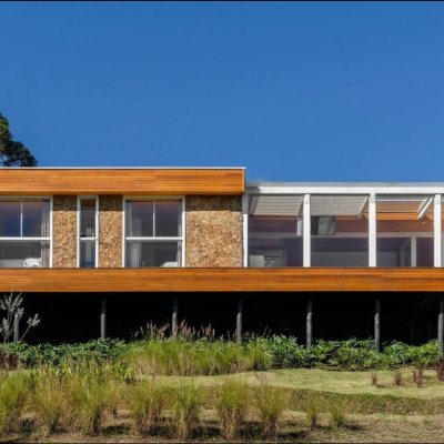 Casa Residencial com 78m², 2 suítes, 4 garagens, no bairro Rio do Leste em Urubici