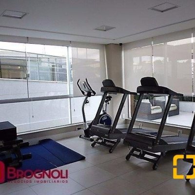 Apartamentos com 95m², 3 quartos, 1 suíte, 2 garagens, no bairro Agronômica em Florianópolis