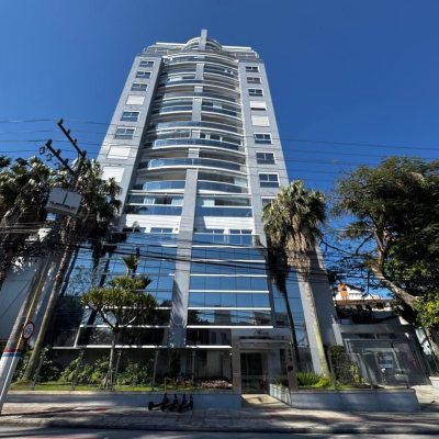 Apartamentos com 95m², 3 quartos, 1 suíte, 2 garagens, no bairro Agronômica em Florianópolis