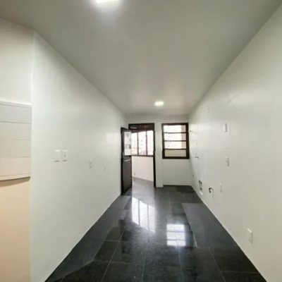 Apartamentos com 157m², 3 quartos, 3 suítes, 2 garagens, no bairro Centro em Florianópolis