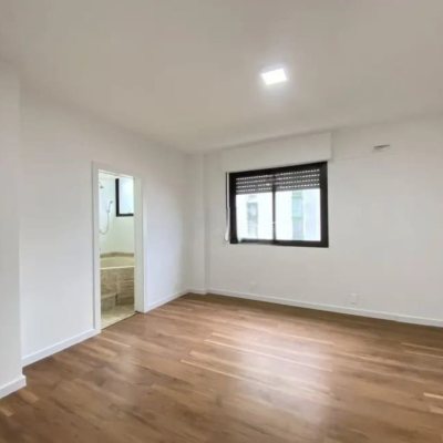 Apartamentos com 157m², 3 quartos, 3 suítes, 2 garagens, no bairro Centro em Florianópolis