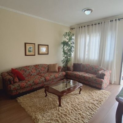 Casa Residencial com 185m², 4 quartos, 1 suíte, 2 garagens, no bairro Capoeiras em Florianópolis