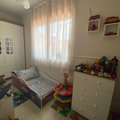 Sobrado Residencial com 92m², 3 quartos, 1 garagem, no bairro Forquilhas em São José