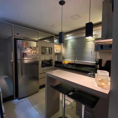 Sobrado Residencial com 92m², 3 quartos, 1 garagem, no bairro Forquilhas em São José