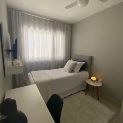 Sobrado Residencial com 92m², 3 quartos, 1 garagem, no bairro Forquilhas em São José