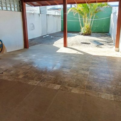 Casa Residencial com 99m², 2 quartos, 2 suítes, 2 garagens, no bairro Ribeirão Da Ilha em Florianópolis