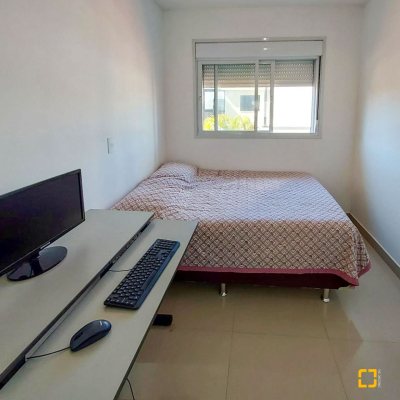 Casa Residencial com 99m², 2 quartos, 2 suítes, 2 garagens, no bairro Ribeirão Da Ilha em Florianópolis