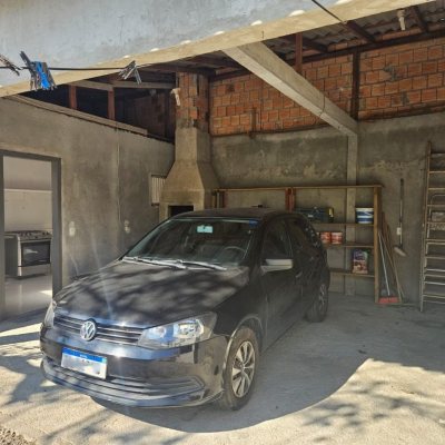 Casa Residencial com 90m², 3 quartos, 2 garagens, no bairro Forquilhinha em São José