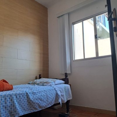 Casa Residencial com 87m², 3 quartos, 2 suítes, 5 garagens, no bairro Agronômica em Florianópolis