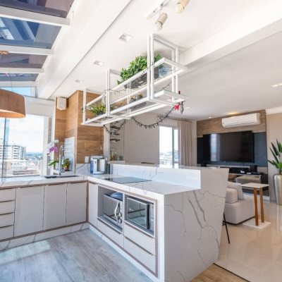 Apartamentos com 180m², 3 quartos, 3 suítes, 3 garagens, no bairro Estreito em Florianópolis