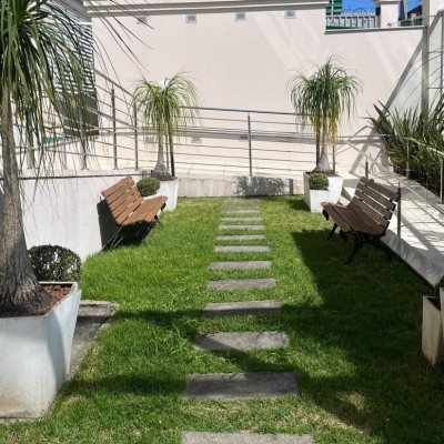 Apartamentos com 180m², 3 quartos, 3 suítes, 3 garagens, no bairro Estreito em Florianópolis