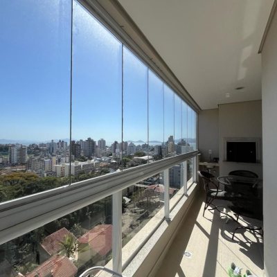 Apartamentos com 180m², 3 quartos, 3 suítes, 3 garagens, no bairro Estreito em Florianópolis