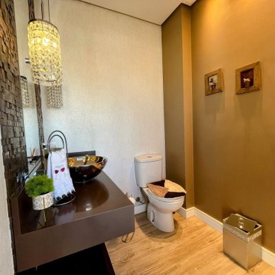 Apartamentos com 180m², 3 quartos, 3 suítes, 3 garagens, no bairro Estreito em Florianópolis