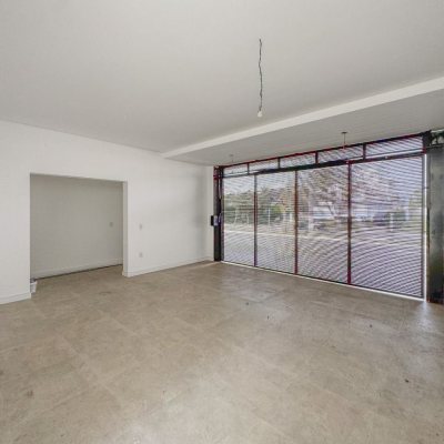 Casa Residencial com 450m², 4 quartos, 4 suítes, 4 garagens, no bairro Jurerê Internacional em Florianópolis