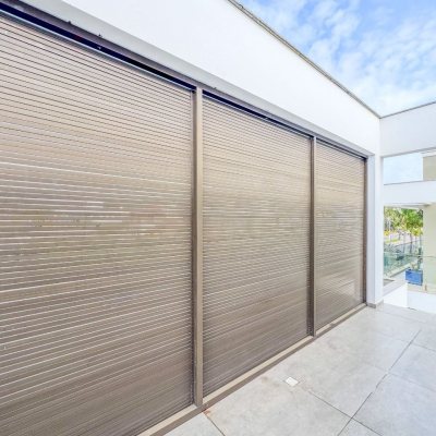 Casa Residencial com 450m², 4 quartos, 4 suítes, 4 garagens, no bairro Jurerê Internacional em Florianópolis