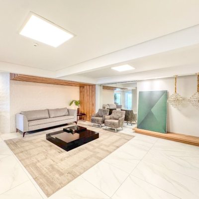 Apartamentos com 122m², 3 quartos, 1 suíte, 1 garagem, no bairro Centro em Florianópolis