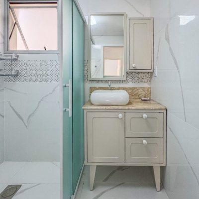 Apartamentos com 122m², 3 quartos, 1 suíte, 1 garagem, no bairro Centro em Florianópolis