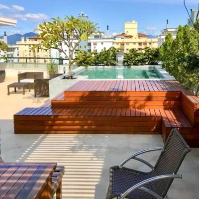 Cobertura com 268m², 3 quartos, 3 suítes, 3 garagens, no bairro Coqueiros em Florianópolis