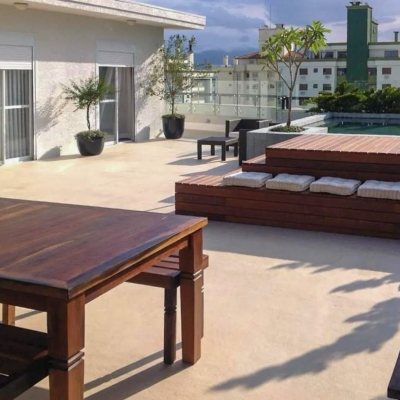 Cobertura com 268m², 3 quartos, 3 suítes, 3 garagens, no bairro Coqueiros em Florianópolis