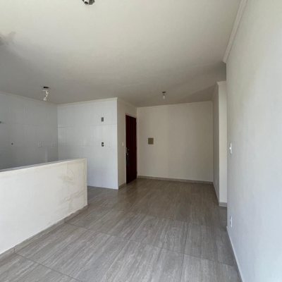 Apartamentos com 47m², 2 quartos, 1 garagem, no bairro Estreito em Florianópolis