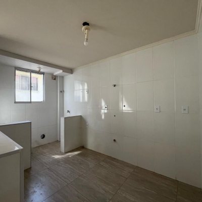 Apartamentos com 47m², 2 quartos, 1 garagem, no bairro Estreito em Florianópolis