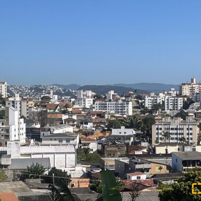 Apartamentos com 47m², 2 quartos, 1 garagem, no bairro Estreito em Florianópolis