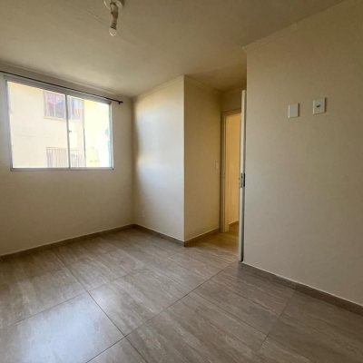 Apartamentos com 47m², 2 quartos, 1 garagem, no bairro Estreito em Florianópolis