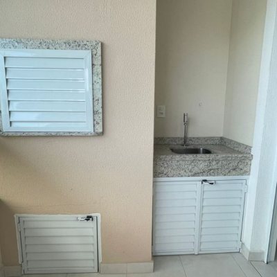Apartamentos com 114m², 3 quartos, 1 suíte, 2 garagens, no bairro Ingleses do Rio Vermelho em Florianópolis