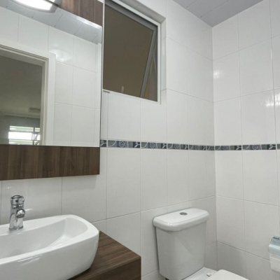 Apartamentos com 114m², 3 quartos, 1 suíte, 2 garagens, no bairro Ingleses do Rio Vermelho em Florianópolis