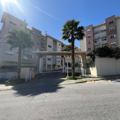 Apartamentos com 48m², 1 quarto, 1 suíte, 1 garagem, no bairro Praia Comprida em São José