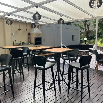 Apartamentos com 48m², 1 quarto, 1 suíte, 1 garagem, no bairro Praia Comprida em São José