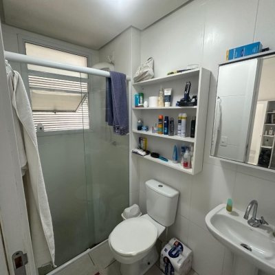 Apartamentos com 48m², 1 quarto (sendo 1 suíte), 1 garagem, no bairro Praia Comprida em São José