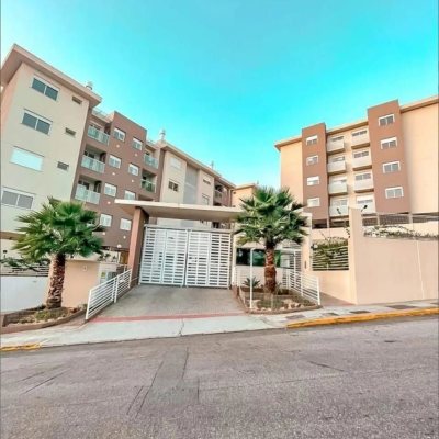 Apartamentos com 48m², 1 quarto, 1 suíte, 1 garagem, no bairro Praia Comprida em São José