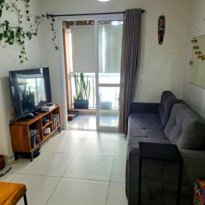 Apartamentos com 48m², 1 quarto, 1 suíte, 1 garagem, no bairro Praia Comprida em São José