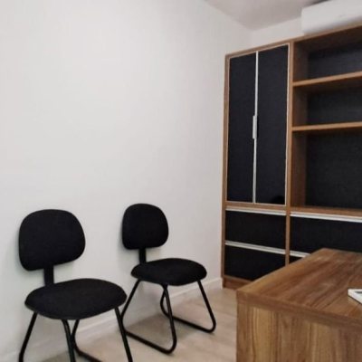 Sala com 33m², no bairro Centro em Florianópolis