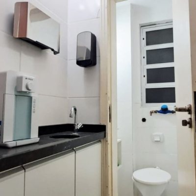 Sala com 33m², no bairro Centro em Florianópolis