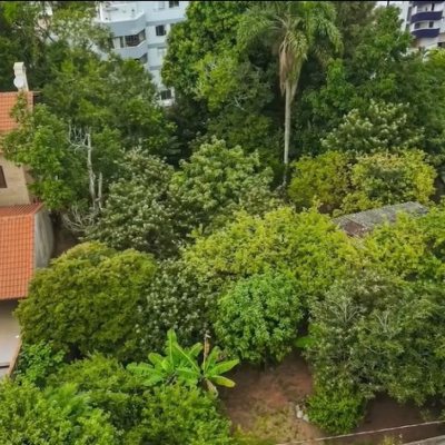 Terreno Comercial/Residencial com 1427m², no bairro Coqueiros em Florianópolis