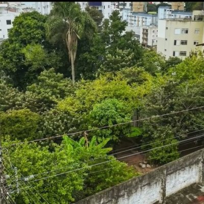 Terreno Comercial/Residencial com 1427m², no bairro Coqueiros em Florianópolis