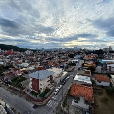 Apartamentos com 69m², 2 quartos, 1 suíte, 1 garagem, no bairro Bela Vista em São José